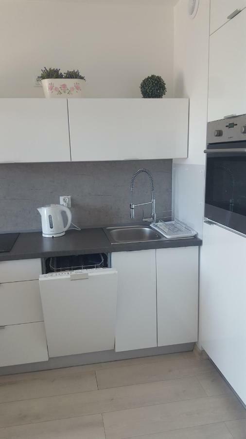 Ferienwohnung Grey & White Pogodne Kolberg Exterior foto