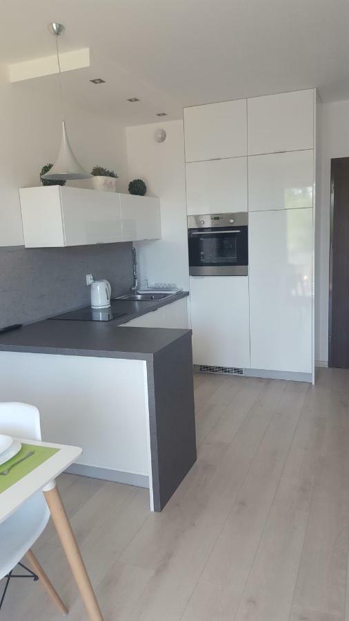 Ferienwohnung Grey & White Pogodne Kolberg Exterior foto